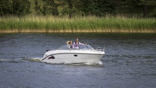 AMT 230 DC med Suzuki motor