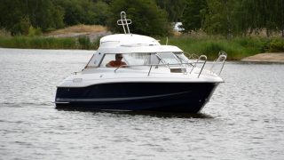Uttern C66 Seacastle