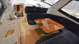 Windy 37 Grand Mistral interiör