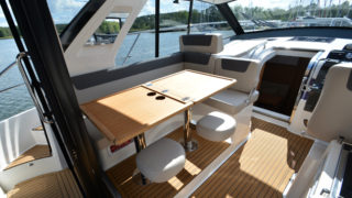 Bavaria 360 Sport Coupé matplats