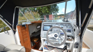 Nimbus 250 Nova R instrumentpanel