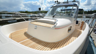 Nimbus 250 Nova R rymligt däck