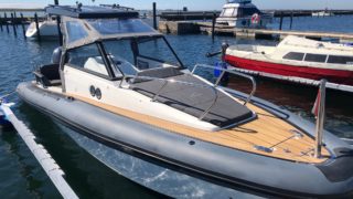 Agapi 800 framifrån