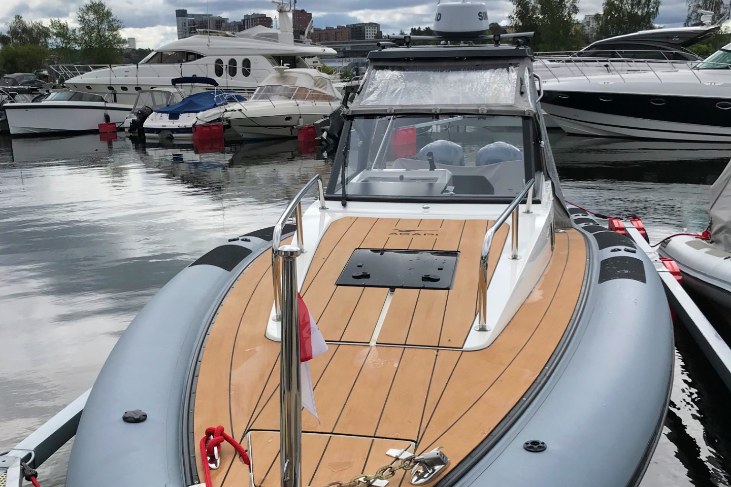 Agapi 950 | Seacastle