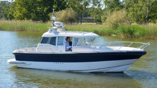 Askeladden 805 Commuter sedd från sidan