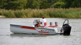 Saxdor 200 Sport babord sida