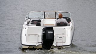 AMT 230 DC med Suzuki 300hk