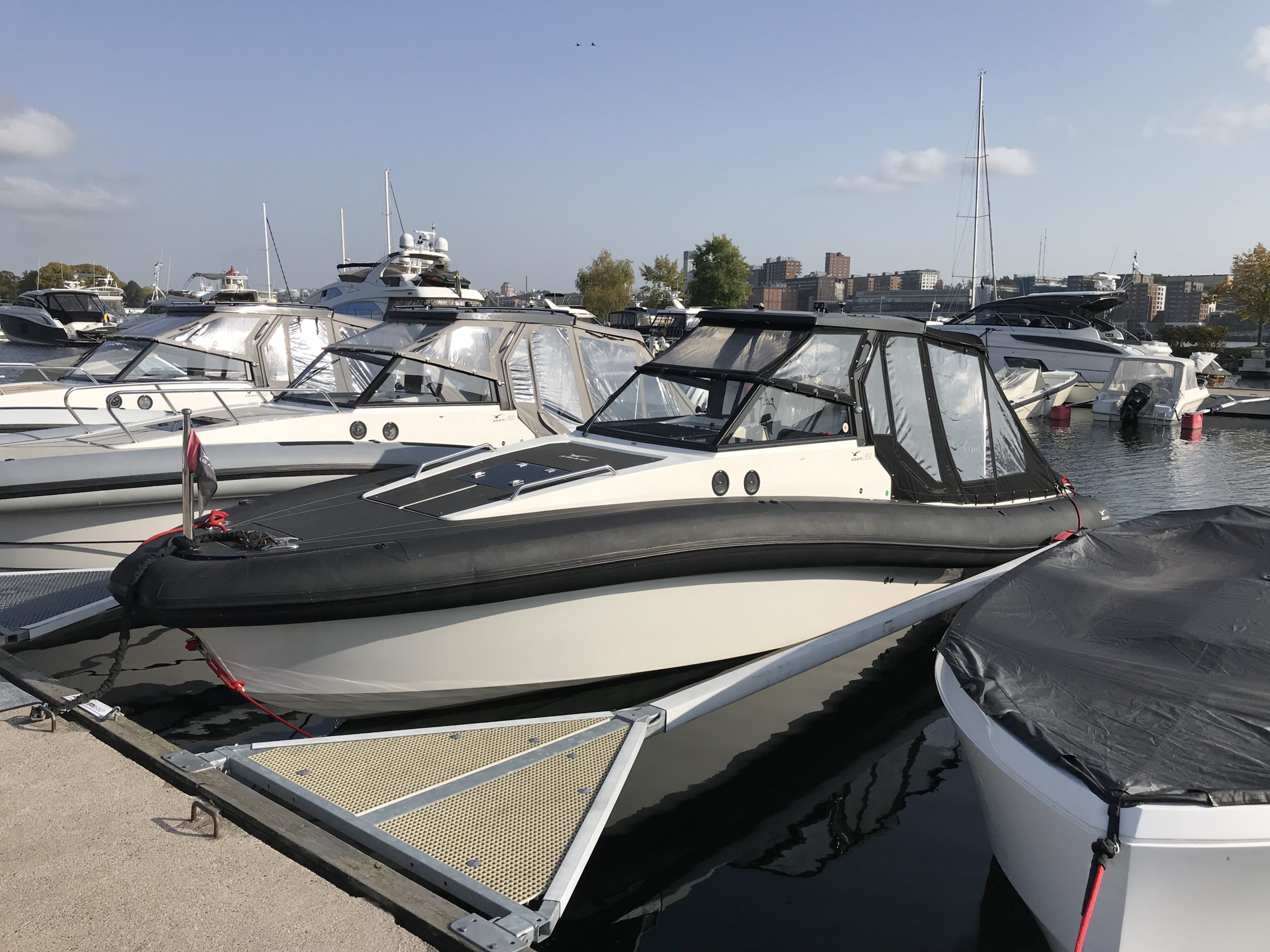Agapi 950 | Seacastle
