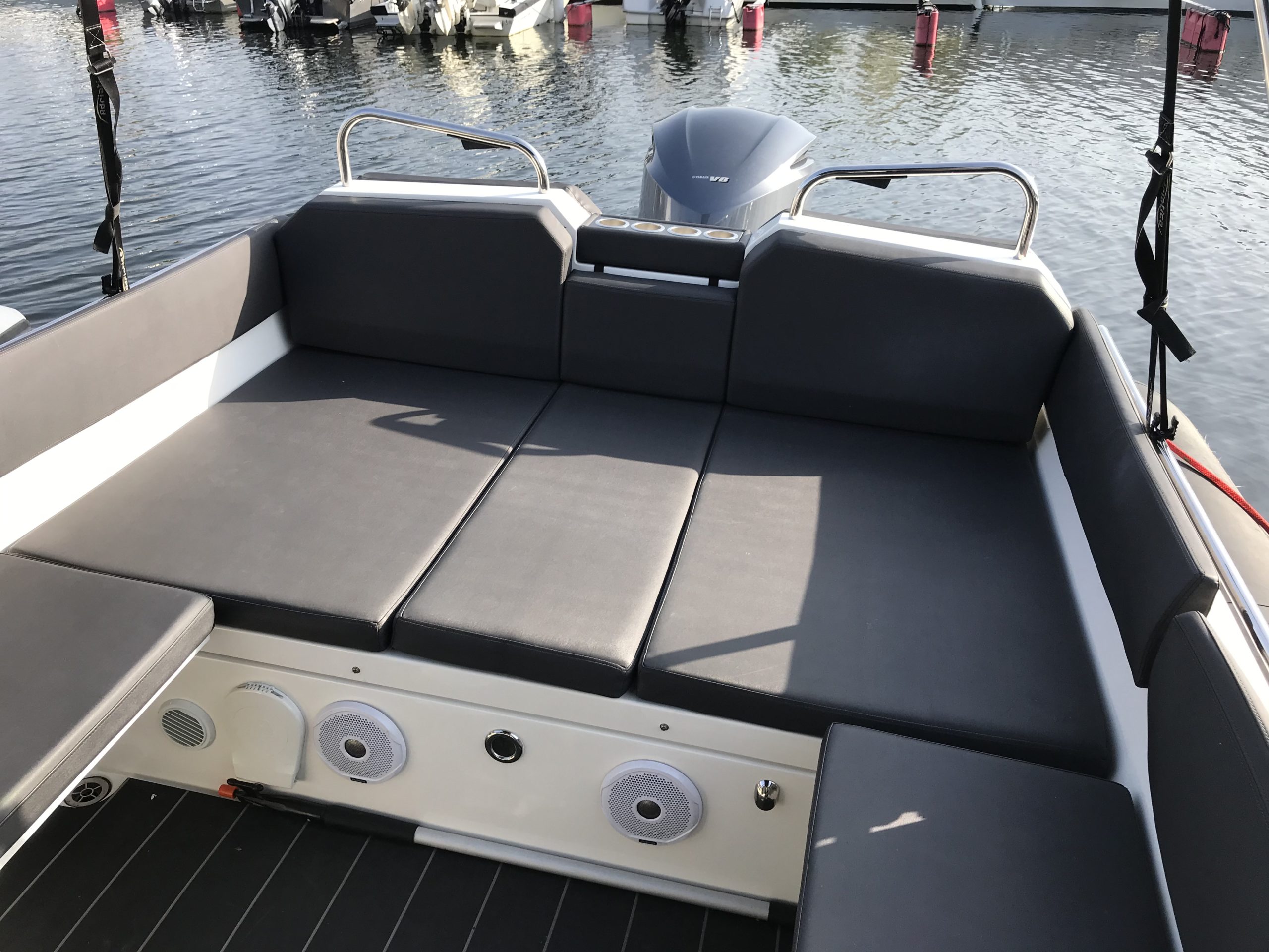 Agapi 950 | Seacastle