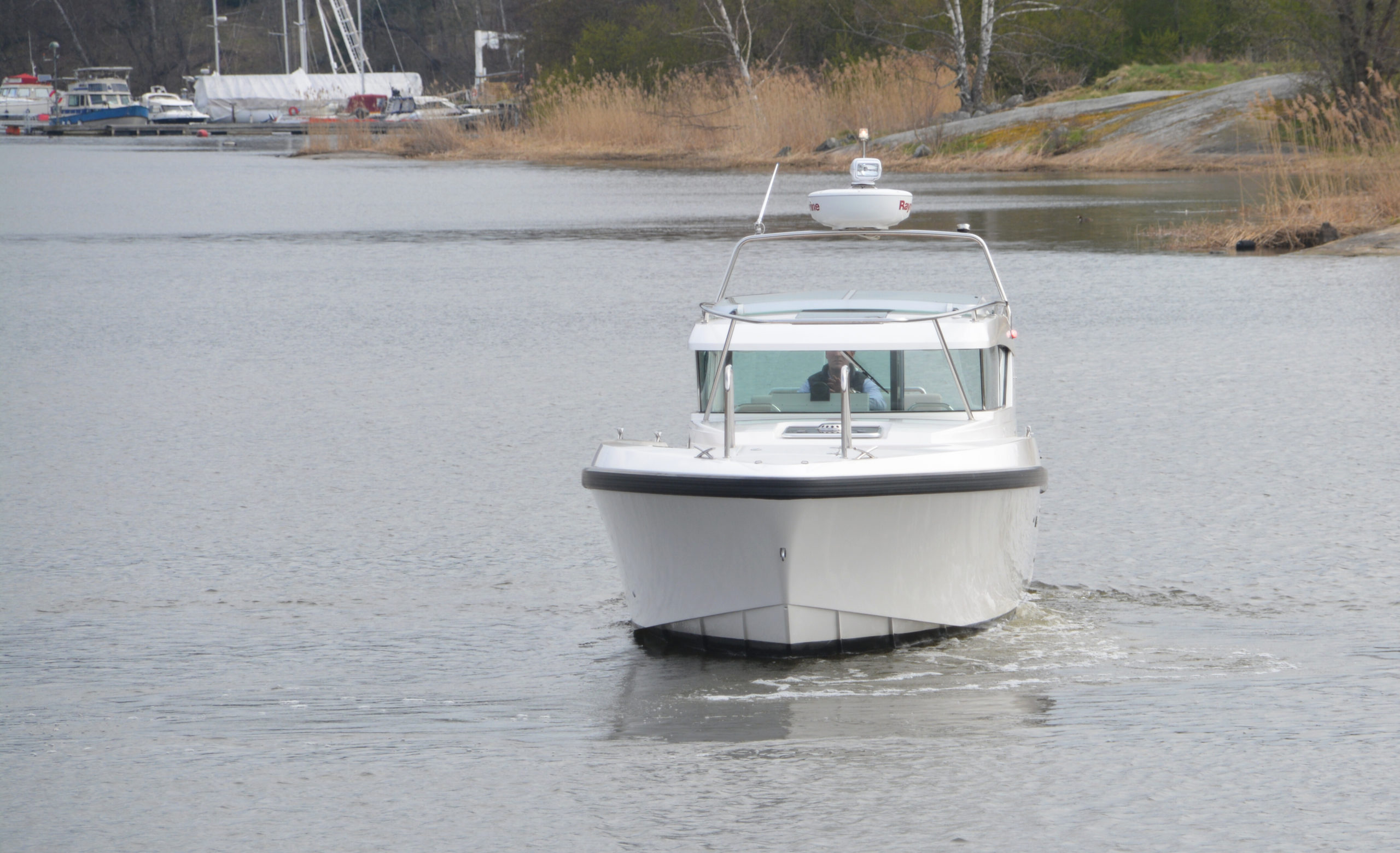 Delta 290 SW | Seacastle