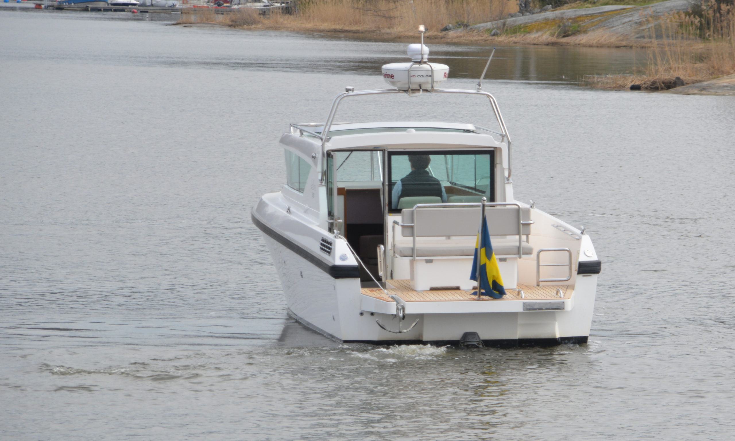 Delta 290 SW | Seacastle